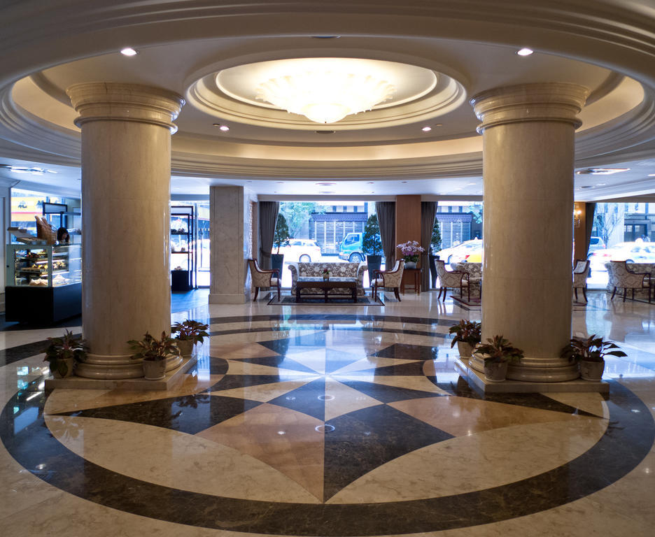 Imperial Khách sạn 5*